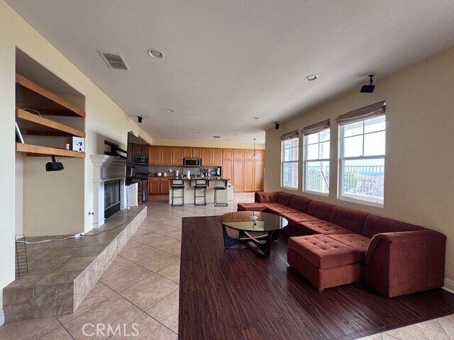 Foto del edificio - 2541 Hillcrest St
