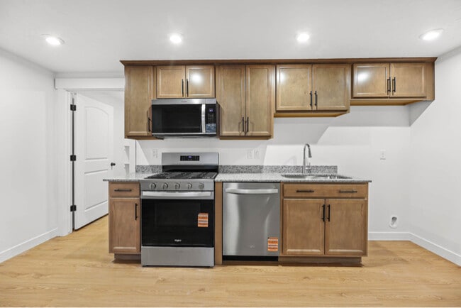 Building Photo - 3509 E 1120 S