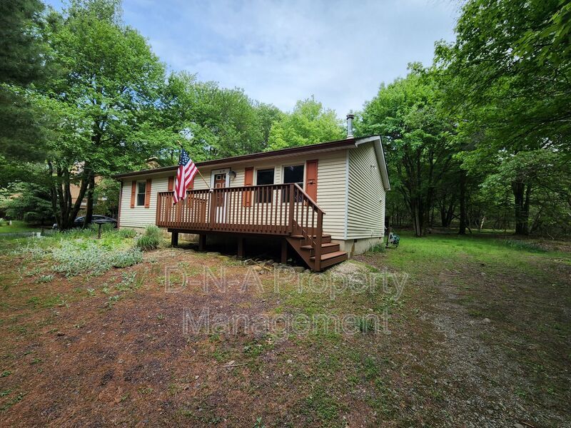 Primary Photo - 28 Short Ridge Rd
