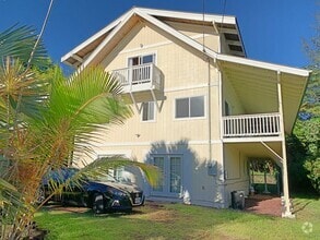 Building Photo - 15-1055-1055 Kilika St