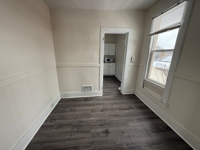 Foto del edificio - 313 N Michigan Ave