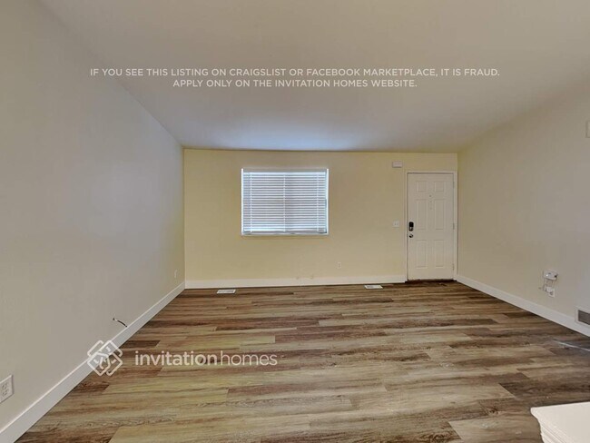 Foto del edificio - 4258 S Pitkin St