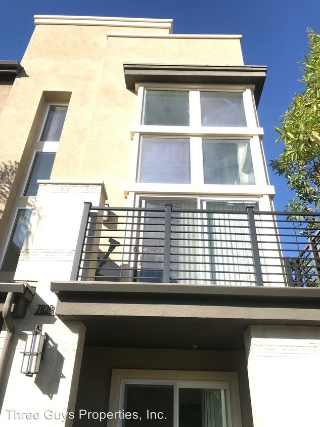 Foto principal - 2 br, 2.5 bath House - 7828 Civita Blvd.