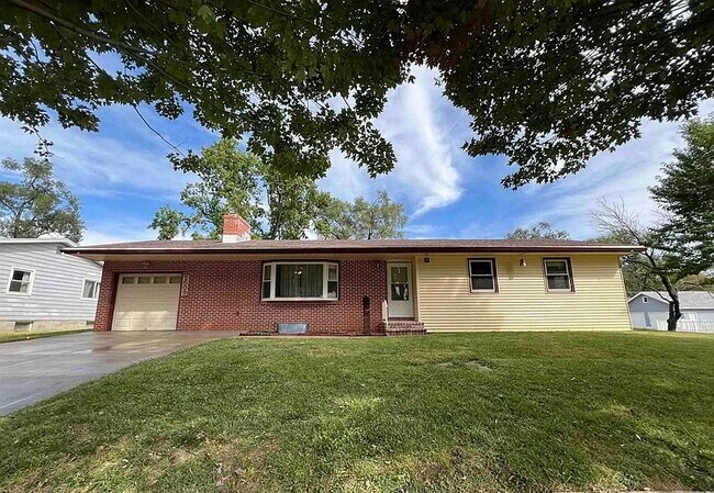 Foto del edificio - 2509 Washington St