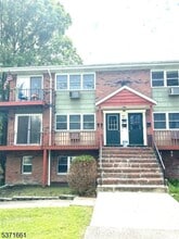 Building Photo - 65 Newton Ave