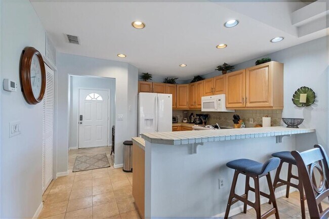 Building Photo - 3605 54th Dr W