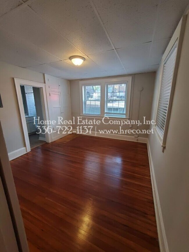 Foto del edificio - 405 N Spring St