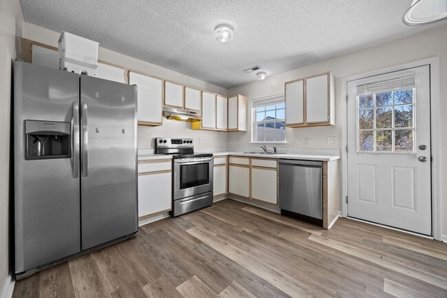 Building Photo - Welcome to Corbin Street!