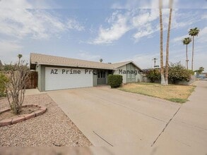 Building Photo - 1218 E Carter Dr