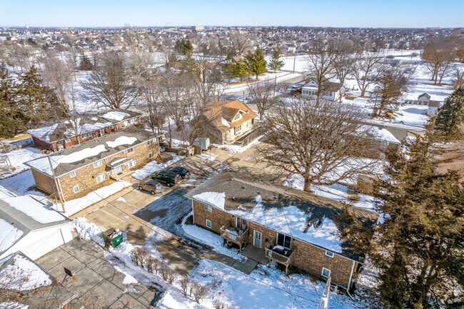 Aerial Photo - 660 2nd St
