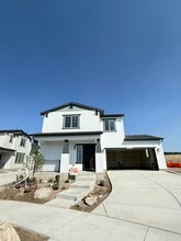 Building Photo - 10220 Spry St