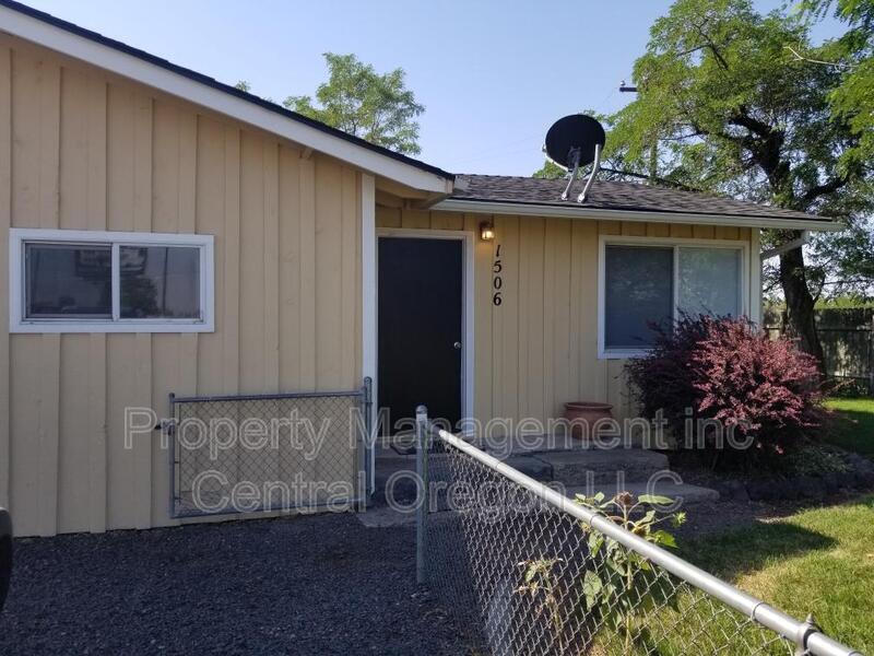 1506 NE Vine St, Madras, OR 97741 House Rental in Madras, OR