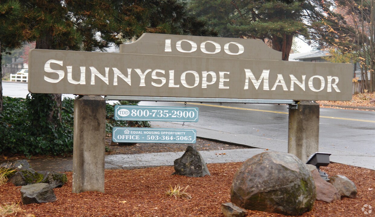 Sunnyslope Manor Apartments Apartments in Salem, OR