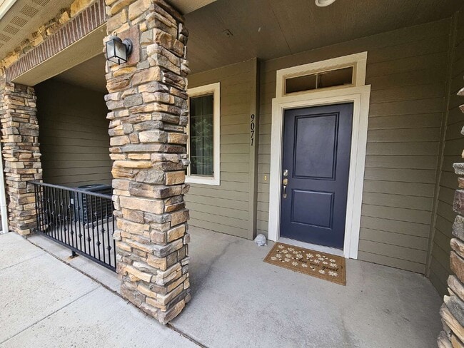 Building Photo - 9071 E Phillips Dr