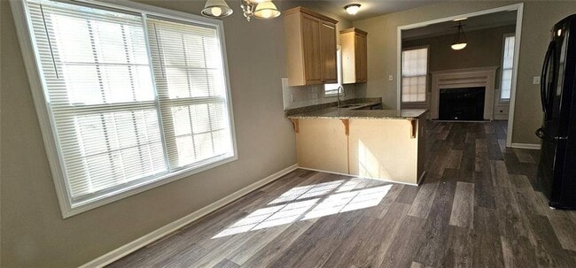 Building Photo - 3350 Steeple Way