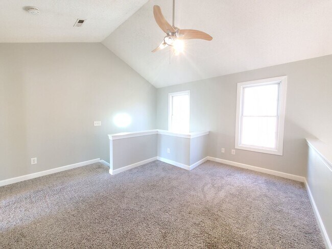 Foto del edificio - 958 Flynn McPherson Rd