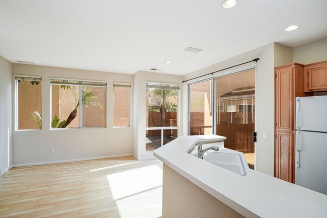 Foto del edificio - *Coming Soon* 3 bedroom 2.5 bathroom home ...