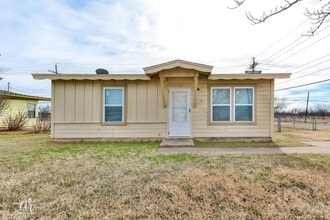 Building Photo - 5397 Pueblo Dr