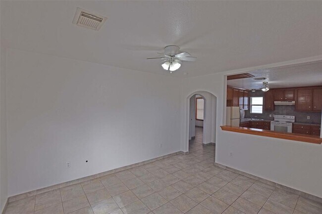 Foto del edificio - 1015 Claxton St