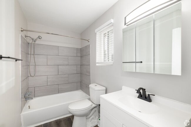 Interior Photo - Livingstone Apartment Homes