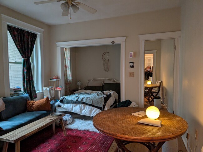 Foto del edificio - 1673 Commonwealth Ave