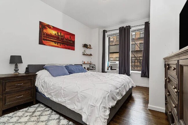 Foto del edificio - 6 West 107th Street