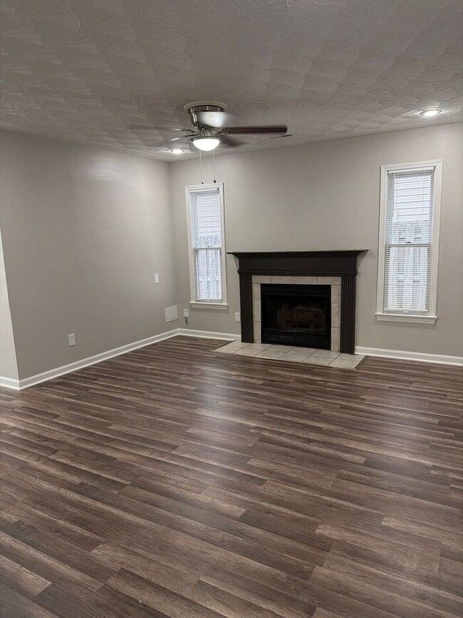 Building Photo - 10521 Going Ct