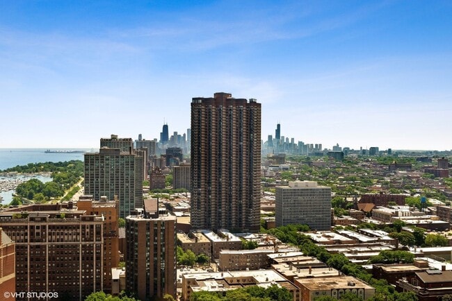 Building Photo - 655 W Irving Park Rd