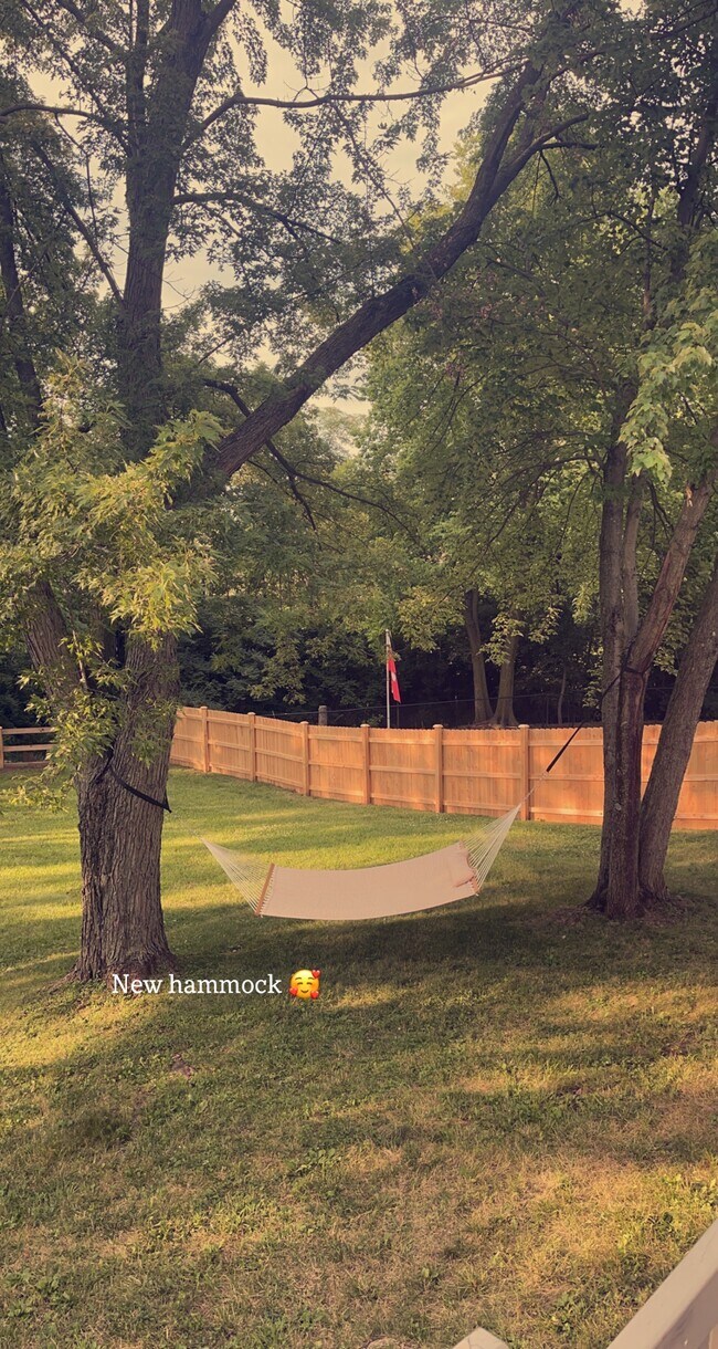 Foto del edificio - 4496 Logwood Ln