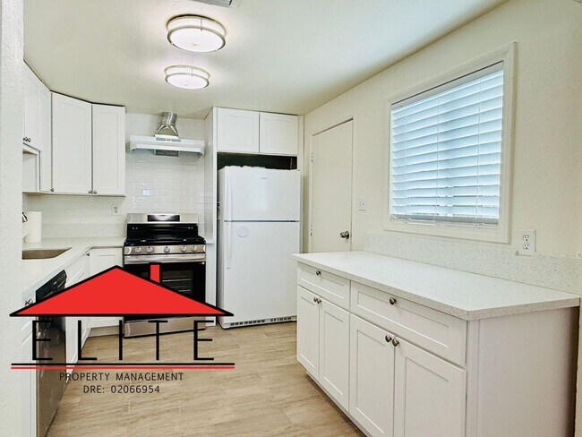 Foto del edificio - 332 N Alvord St