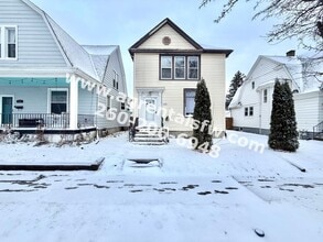 Building Photo - 1115 Cottage Ave