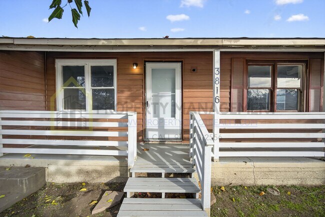 Foto del edificio - Charming 3-Bedroom Home for Rent – Comfort...