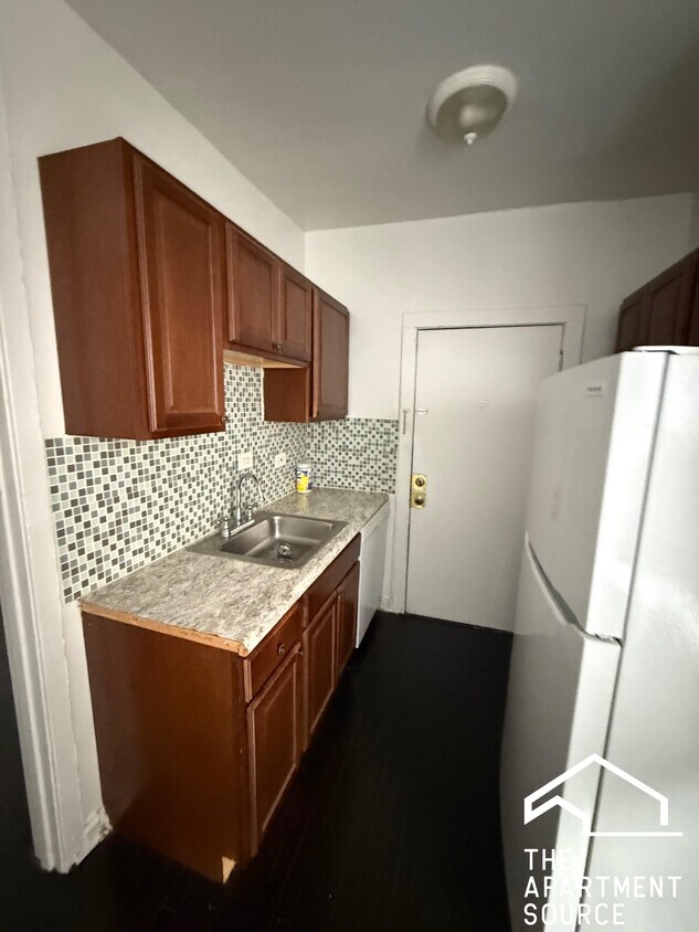 Foto principal - 931 W Sunnyside Ave
