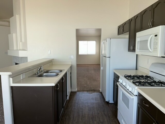 Foto del edificio - 6314 Bruma Ave