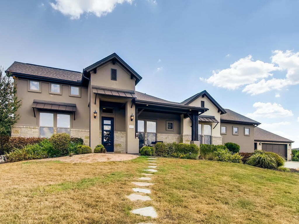 Primary Photo - 5033 Diamante Dr