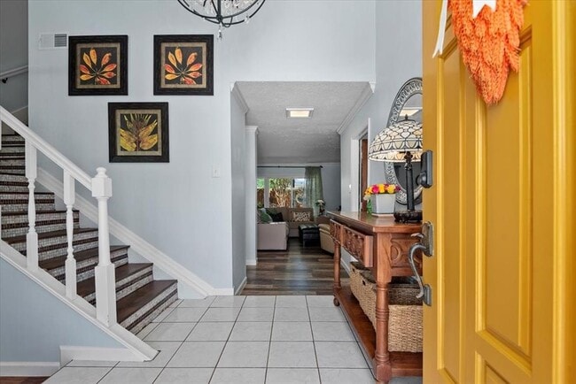 Building Photo - 8307 Parasol Ln