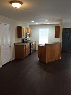 Foto del edificio - 117 W Burnham Ave