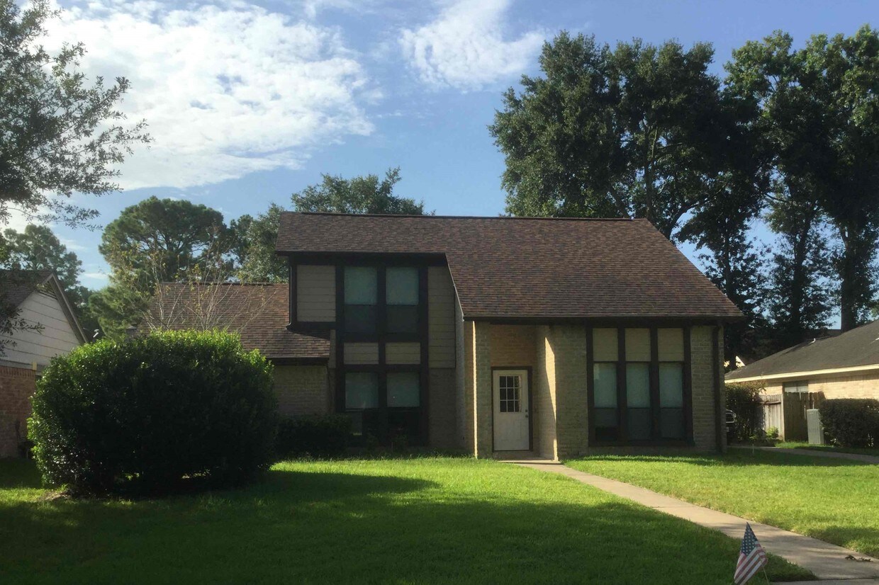 Primary Photo - 6619 GREENVALE LN