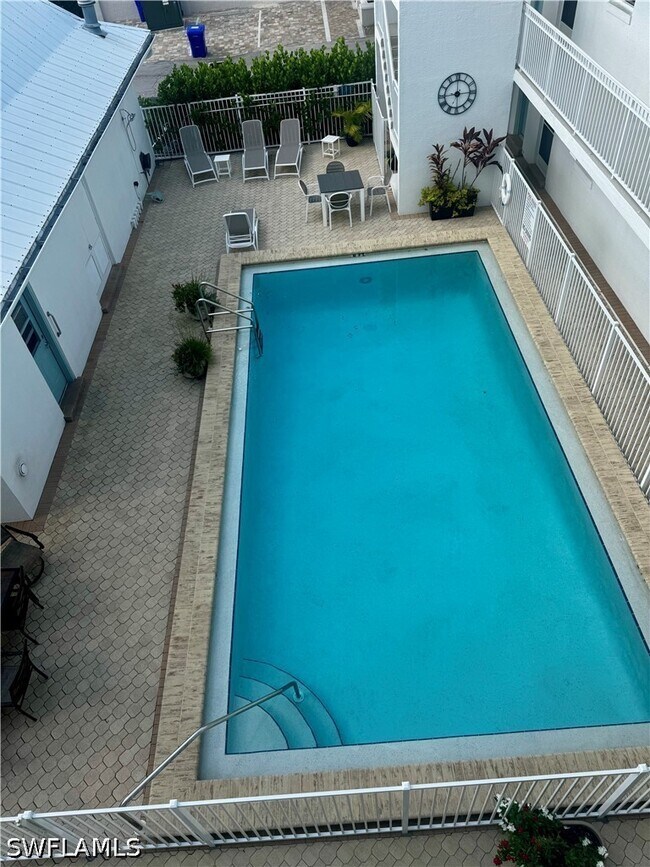 Foto del edificio - 1021 3rd St S