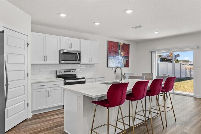 Foto del edificio - 455 Talisi Lp