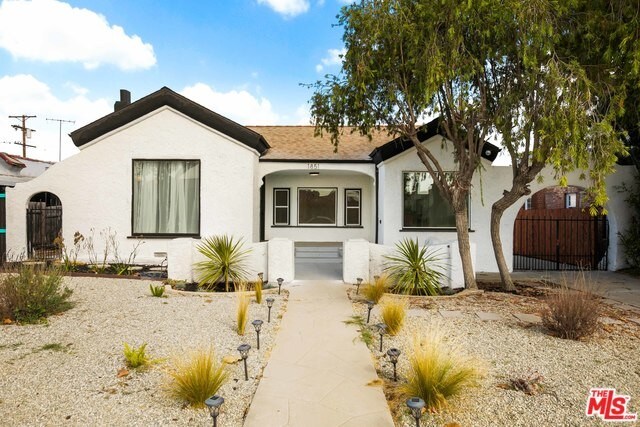Foto principal - 1851 W 81st St