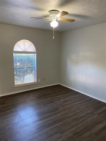 Building Photo - 546 Cumberland Dr