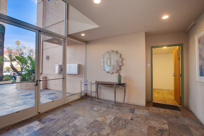 Foto del edificio - 1018 4th St