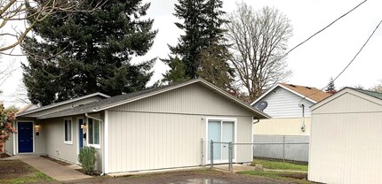 Building Photo - 3105 L St
