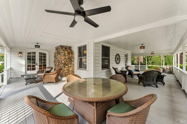 Building Photo - 2850 Silverado Trail N