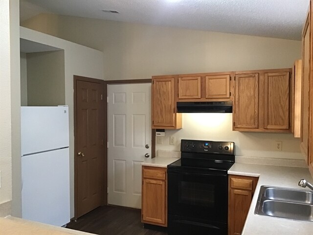 Foto del edificio - 8539 Coralberry Ln