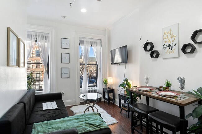 Foto del edificio - 2117 5th Ave
