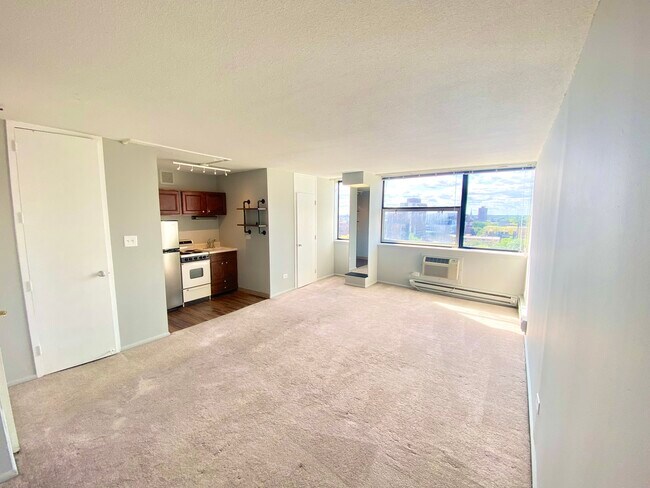 Foto del edificio - 3110 N Sheridan Rd
