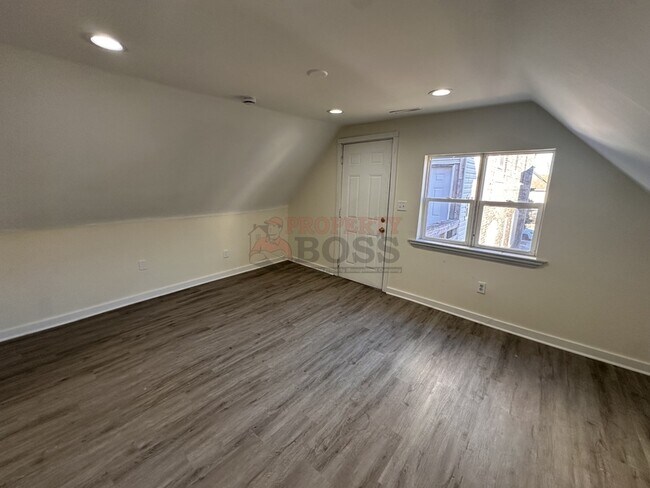 Foto del edificio - 3826 Butternut St