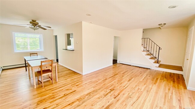Building Photo - 15 Montauk Pl
